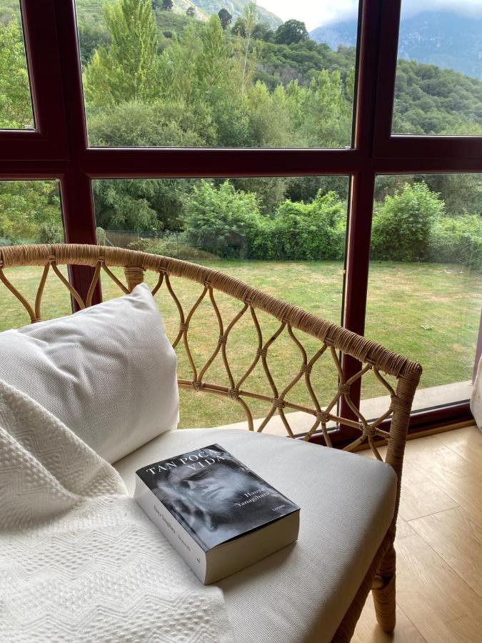Apartamento LLAR DEL CARES Arenas De Cabrales Exterior foto